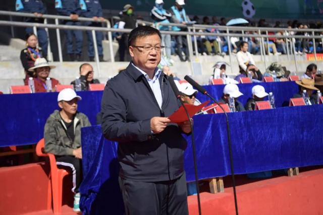 全民健身——高原上的攀冰赛